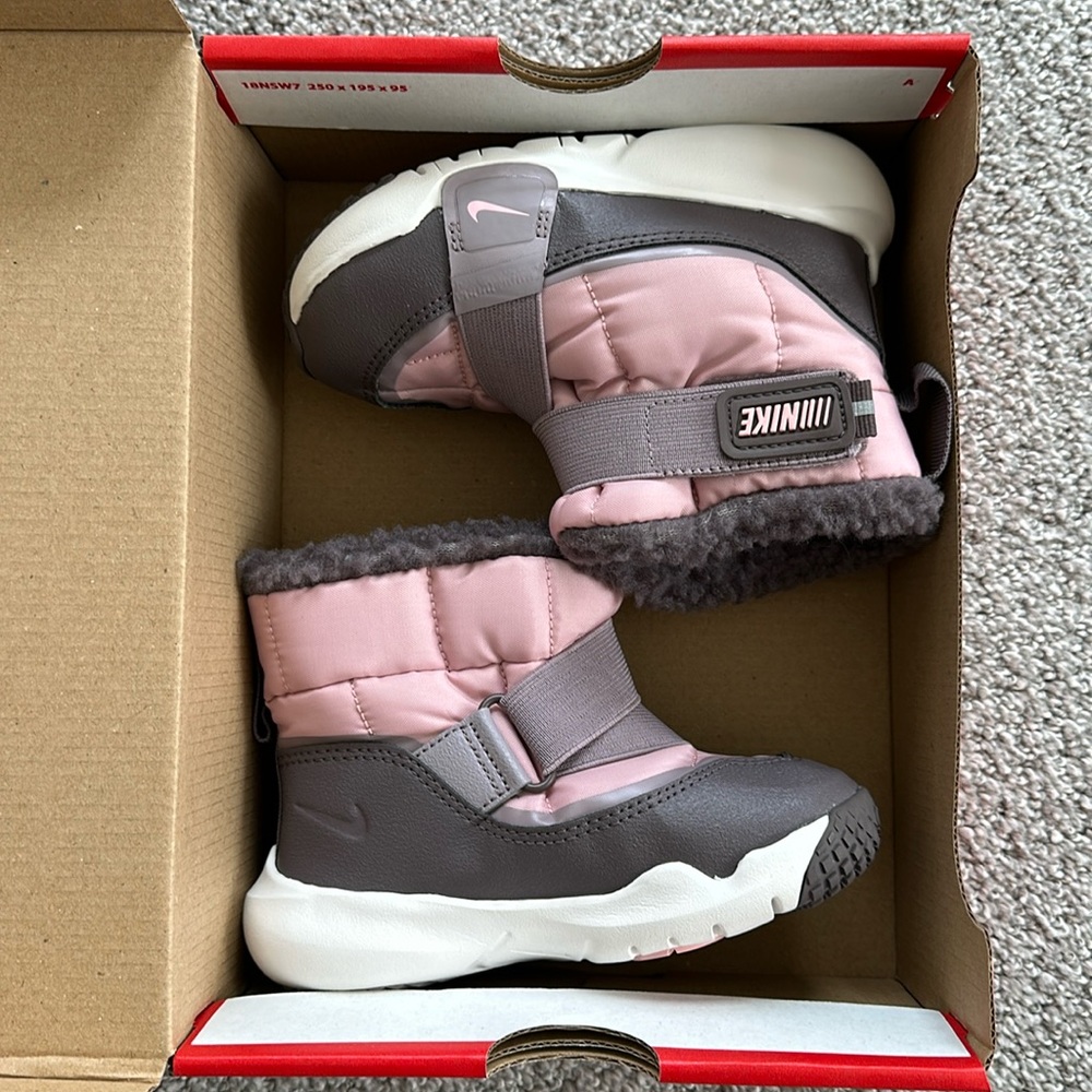 Nike Flex Advance Boot 9c